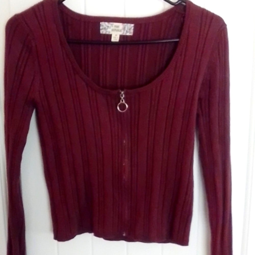 Brown sweater